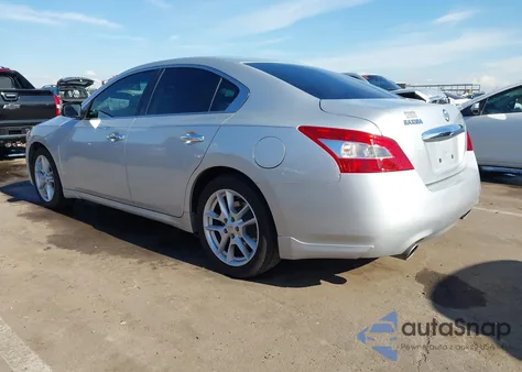 2011 Nissan Maxima 3.5 S z USA, uszkodzony, nr VIN 1N4AA5AP7BC833568